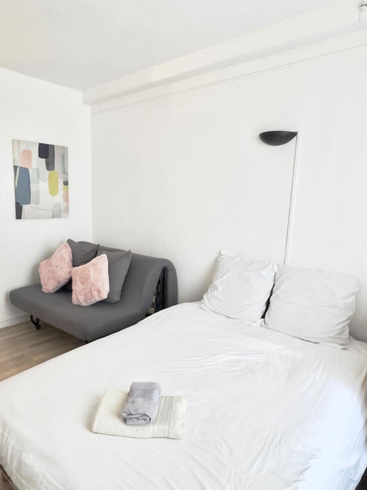 Devenez Voisin Du President Apartment Paris Bagian luar foto
