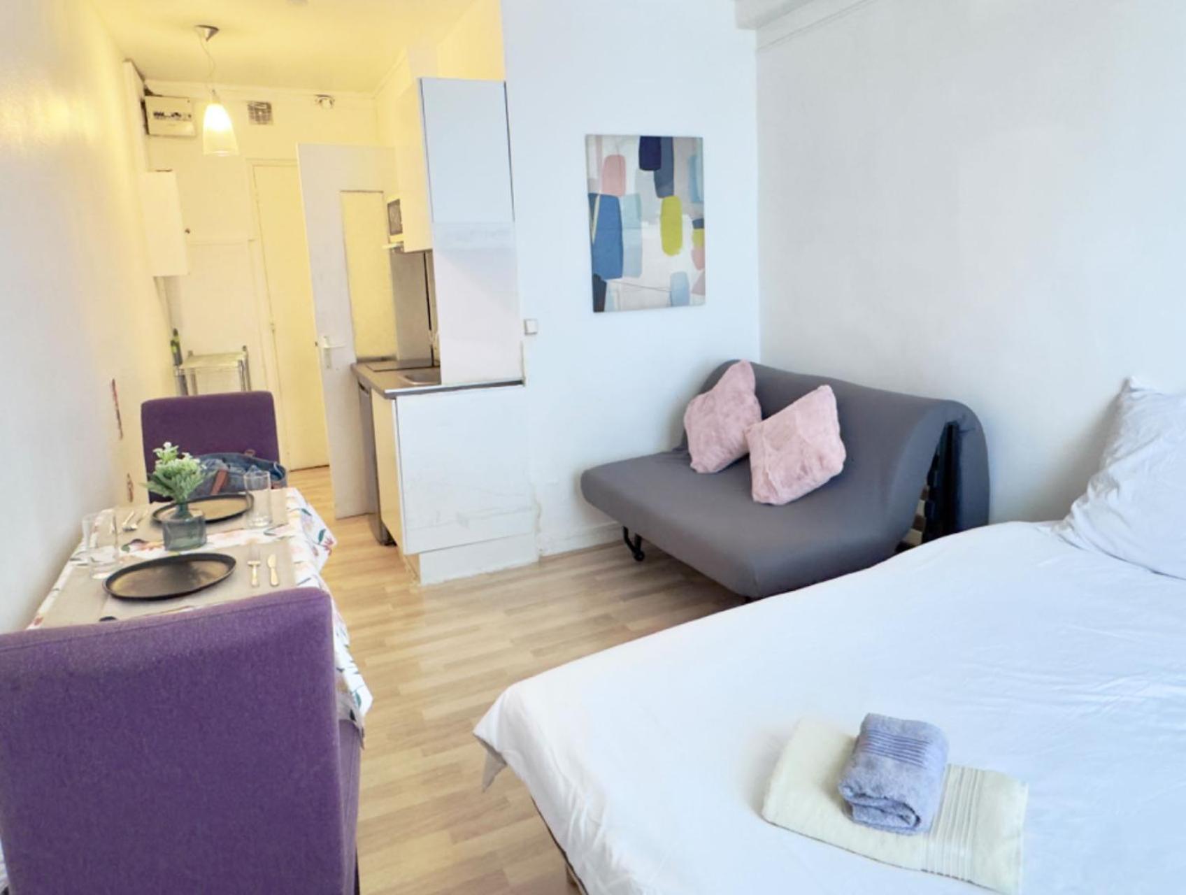 Devenez Voisin Du President Apartment Paris Bagian luar foto